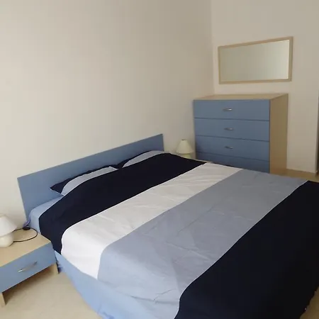 Апартамент Sun City 1 Apartcomplex